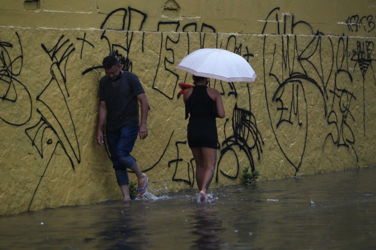 Aproximação da Zona de Convergência Intertropical traz maior possibilidade de chuvas para o fim de semana no Ceará. 