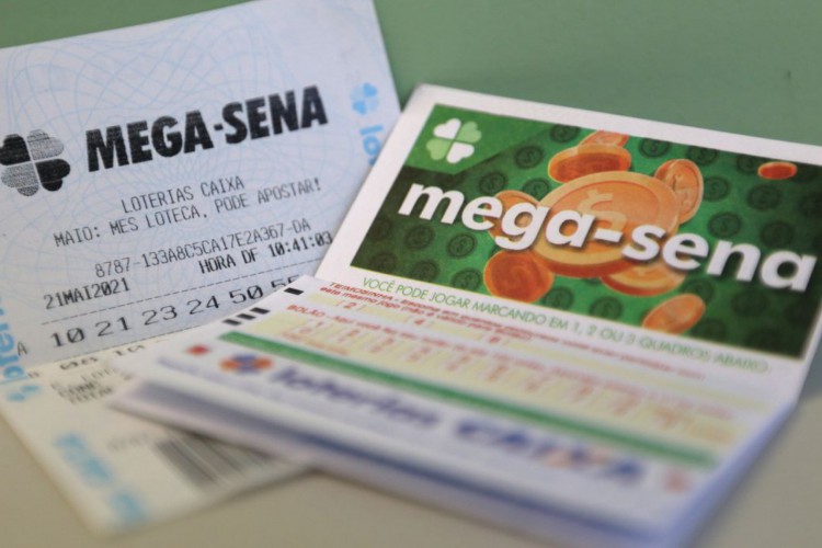 Mega-Sena sorteia nesta quarta prêmio acumulado em R$ 165 milhões