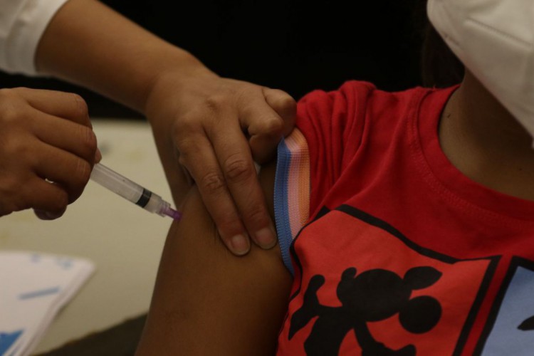 Anvisa recebe pedido de dose de reforço para adolescentes de 12 a 15 e 16 a 17 anos, nesta sexta-feira, 24