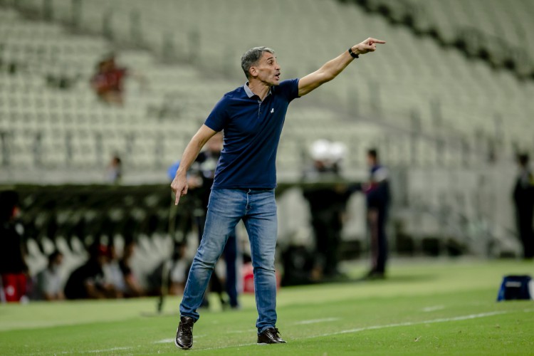 FORTALEZA, CE, BRASIL, 19-03.2022: Juan Pablo Vojvoda. Fortaleza x CRB, na Arena Castelão pela Copa do Nordeste. em epoca de COVID-19. (Foto:Aurelio Alves/ Jornal O POVO)