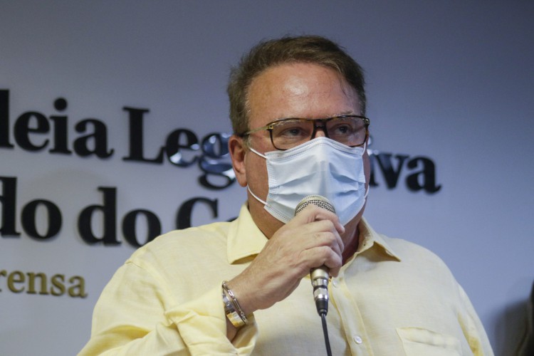 FORTALEZA, CE, BRASIL, 21.03.2022: Chiquinho Feitosa assume o comando do PSDB. O evento aconteceu hoje na Assembleia Legislativa do Ceará, e teve a participação do atual presidente do partido, Luiz Pontes e do Senador Tasso Jereissati  (Foto:Thais Mesquita/OPOVO)(Foto: Thais Mesquita)