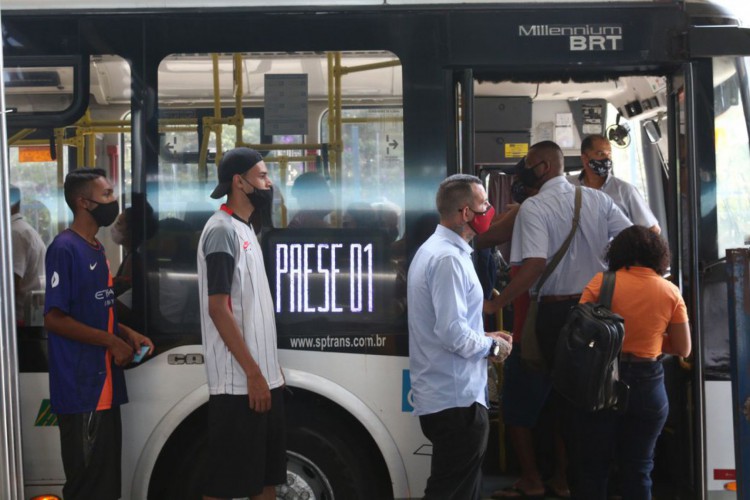 Paralização de trabalhadores da Viação Grajaú