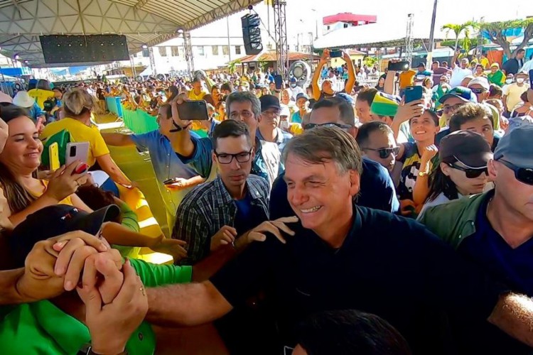 Presidente Jair Bolsonaro ao chegar a evento em Quixadá, Ceará