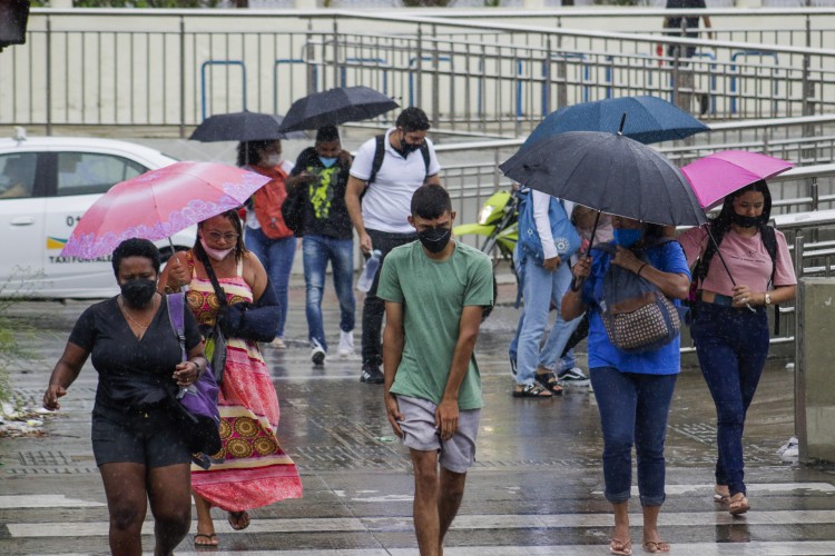  Ceará já confirma 1.239.185 casos de Covid-19 desde o início da pandemia