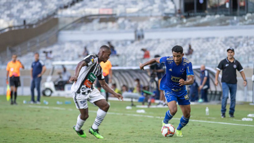 Cruzeiro x Athletic: prováveis escalações para jogo do Mineiro