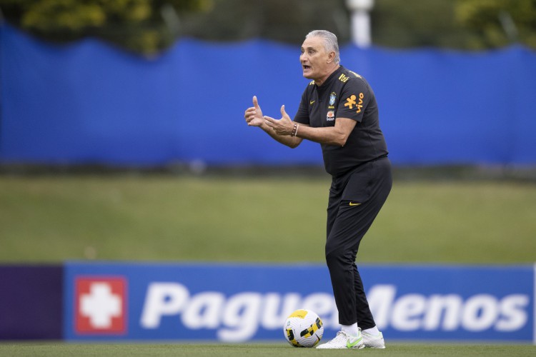 Tite disse que Brasil precisa jogar seu máximo para conseguir passar pelos adversários do grupo G