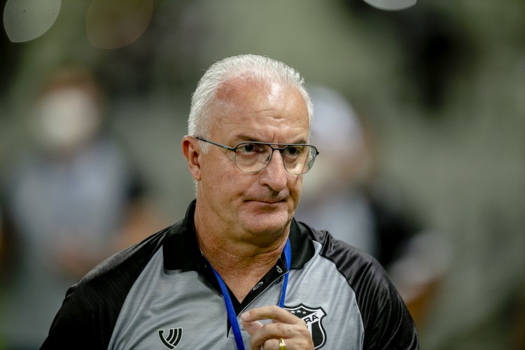 FORTALEZA, CE, BRASIL, 05-04.2022: Dorival Junior. Ceara x Independiente, pela Sulamericana, na Arena Castelão. em epoca de COVID-19. (Foto:Aurelio Alves/ Jornal O POVO)