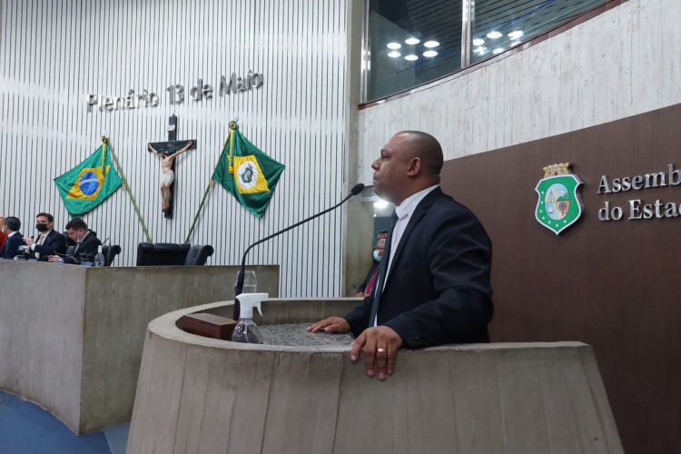 Deputado Soldado Noelio (UB) critica atuação da CPI do Motim