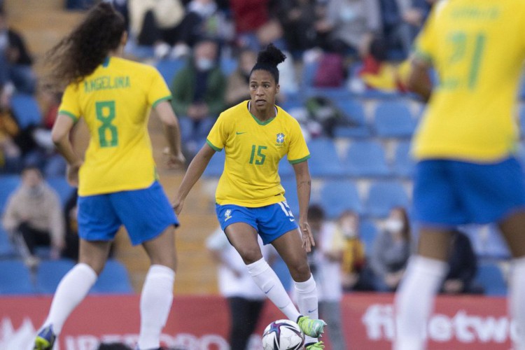 Brasil joga contra a Hungria hoje, segunda, 11, em Amistoso 2022; veja onde assistir ao vivo e horário. 