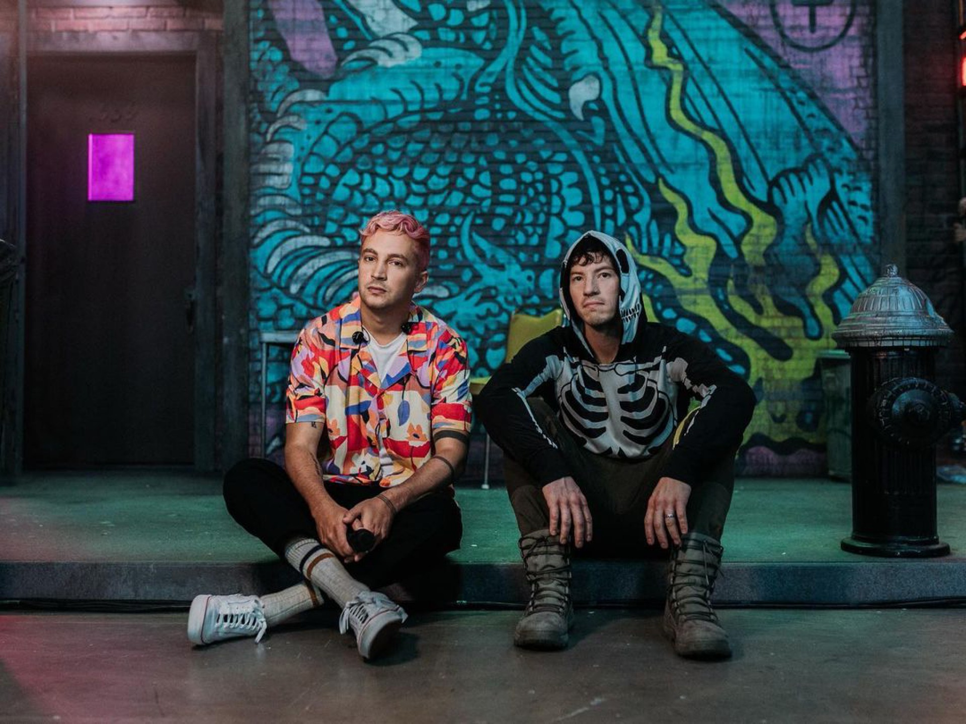 Twenty One Pilots leva experiência de show a cinemas brasileiros