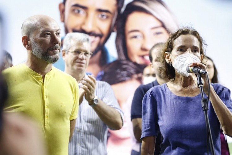 ￼PREFEITO de Sobral, Ivo Gomes, e governadora Izolda