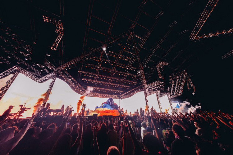 Brockhamton se apresenta na Tenda Sahara no fim de semana 1 do Festival de Música e Artes Coachella Valley 2022 - dia 2 em 16 de abril de 2022 em Indio, Califórnia