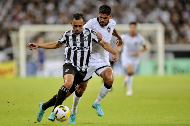 Ceará e Botafogo pela segunda rodada da Série A do Campeonato Brasileiro, na Arena Castelão