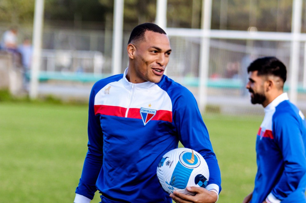 Experiente Titi é um dos pilares da defesa tricolor (Foto: Bruno Oliveira/Fortaleza EC)