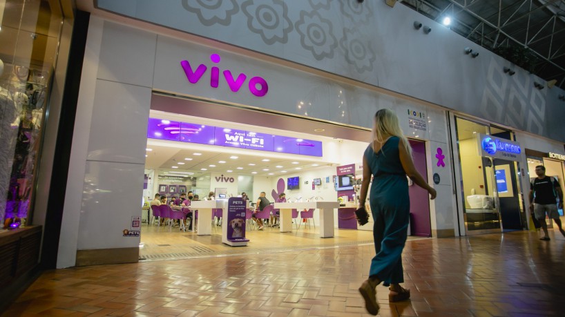 Telefonia Móvel (VIVO e TIM) – Sindilojas Fortaleza