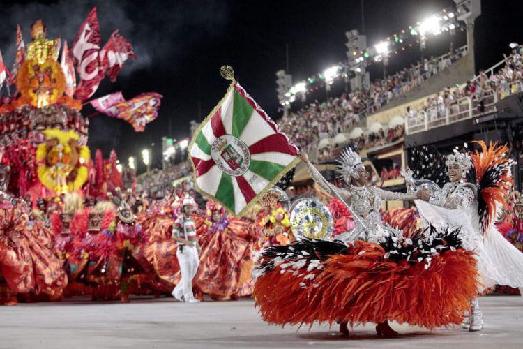 Grande Rio é campeã, pela primeira vez, do carnaval do Rio