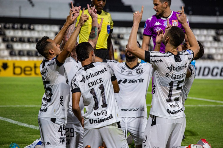 General Caballero 0 x 2 Ceara - Copa Sul americana 2022. 