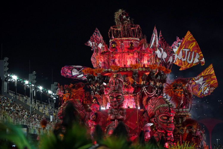 Grande Rio é a campeã do desfile das escolas de samba do Rio de Janeiro de 2022