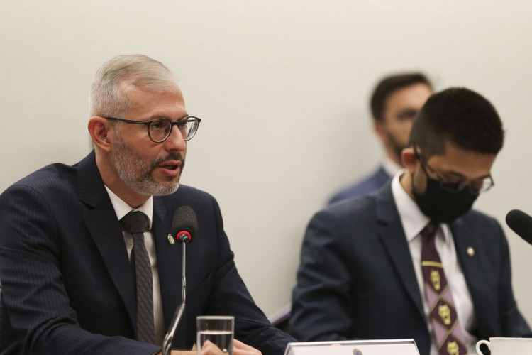 O ministro da Educação, Victor Godoy Veiga, participa de audiência pública conjunta,  promovida pelas comissões de Educação; Fiscalização Financeira e Controle; e do Trabalho; todas da Câmara dos Deputados.