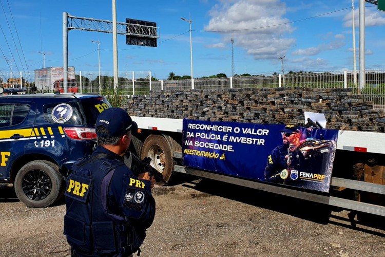 APREENSÃO de cocaína ocorreu em Caucaia