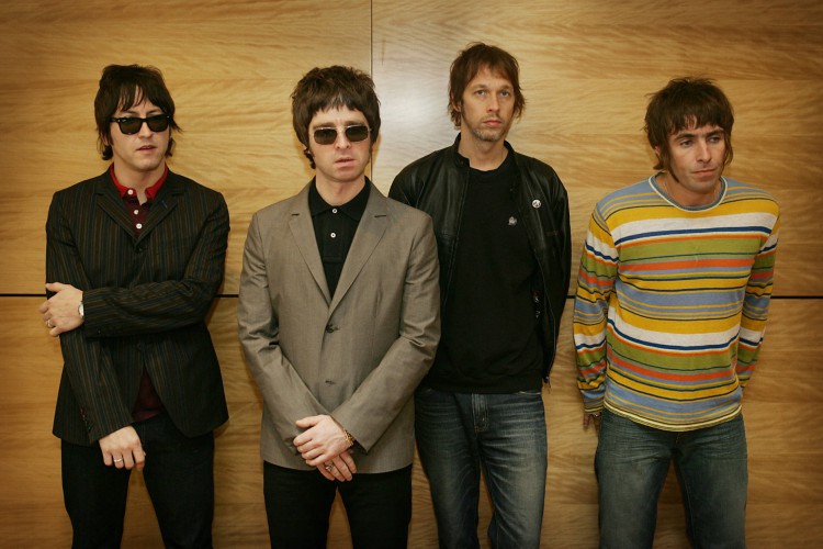 O Oasis era formado em 2006 por Gem Archer, Noel Gallagher, Andy Bell e Liam Gallagher