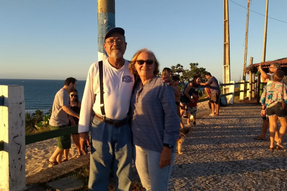 Noelia e Manuel contam uma história de amor que rompeu fronteiras e barreiras da idade(Foto: Arquivo pessoal)