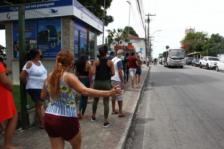 Ceará confirma 1.246.105 casos de Covid-19 desde o início da pandemia