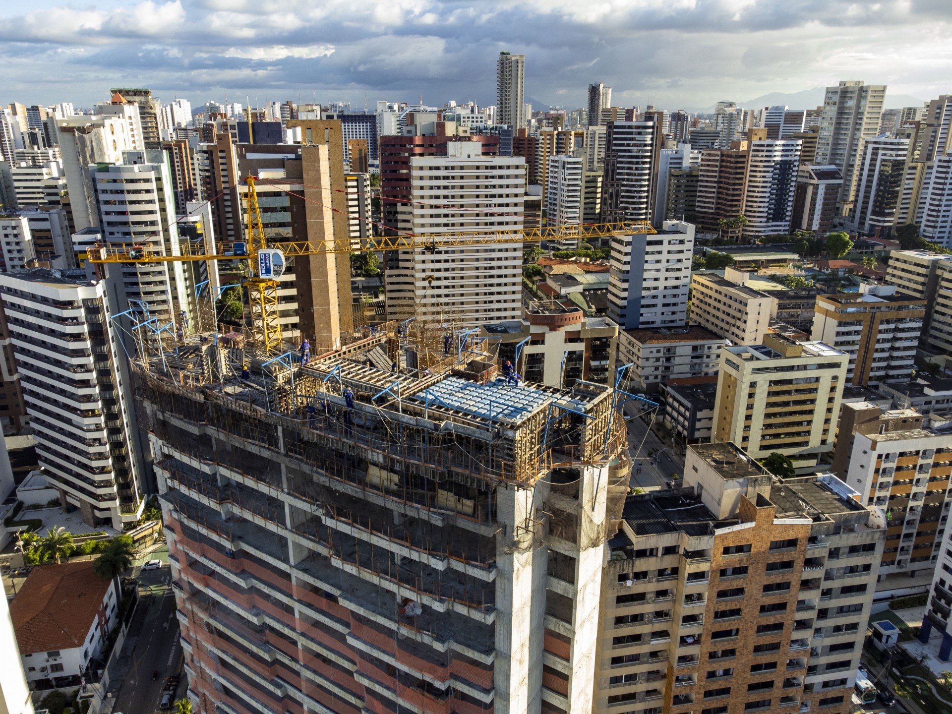 ￼PREÇO dos imóveis em Fortaleza teve variação negativa de 0,06% em novembro (Foto: FCO FONTENELE)