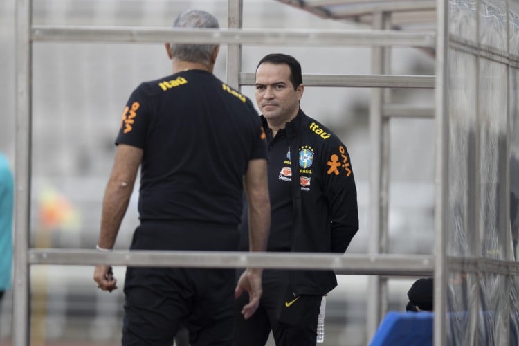 Presidente do Fortaleza, Marcelo Paz, em treino da seleção brasileira em Seul, na Coreia do Sul