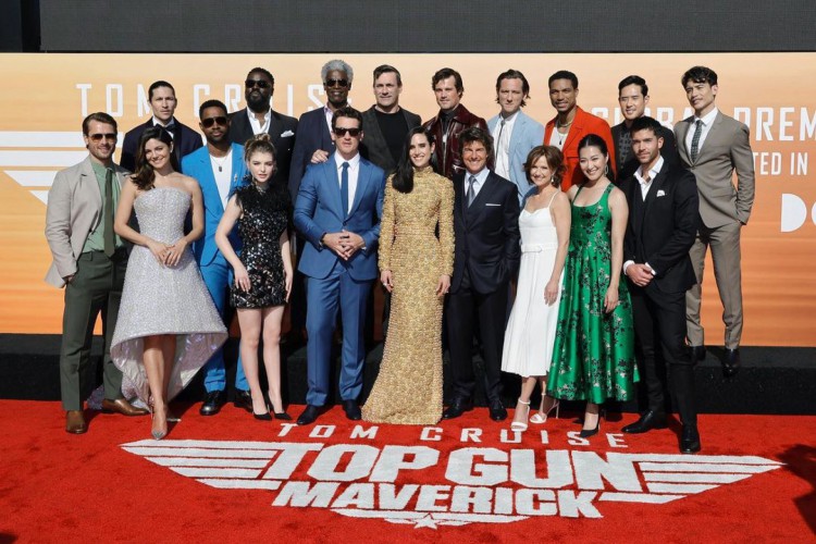 Elenco de Top Gun: Maverick na premiere do filme