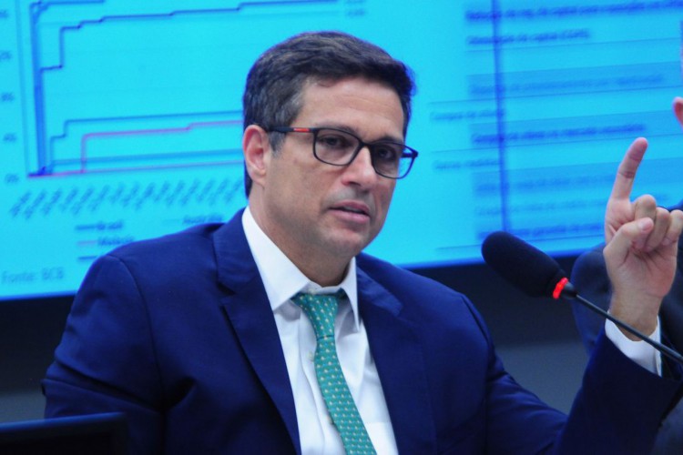 Presidente do BC cita previsões de que PIB pode crescer de 1% a 2%