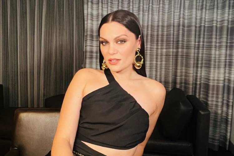 Jessie J anuncia show em São Paulo em setembro