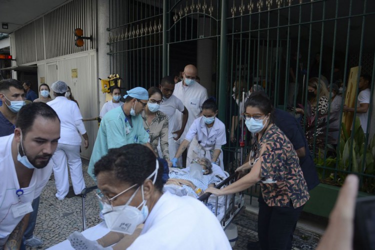 Pacientes retornam a hospital no Rio após incêndio ser controlado