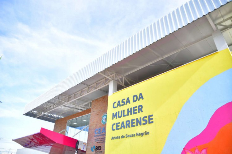 Foto de apoio ilustrativ (fachada da Casa da Mulher Cearense Arlete de Souza Negrão, em Juazeiro do Norte). Homem ameaçou a ex-companheira