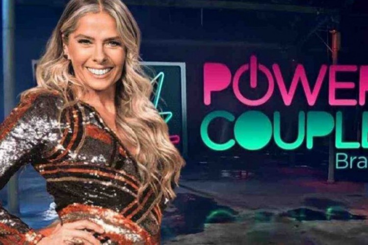 Adriane Galisteu apresenta o Power Couple Brasil 