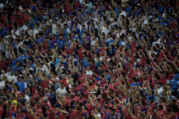 Torcida do Fortaleza no jogo Fortaleza x River Plate, na Arena Castelão, pela Copa Libertadores