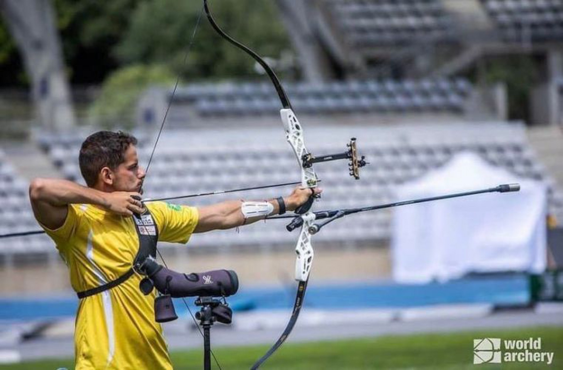 Marcus D'Almeida conquistou ouro inédito no tiro com arco (Foto: DIVULGAÇÃO/TIME BRASIL)