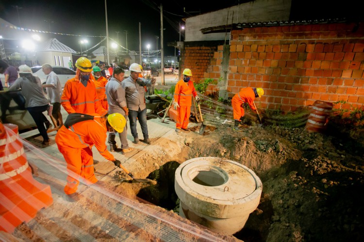 Obras começaram logo após a ordem de serviço