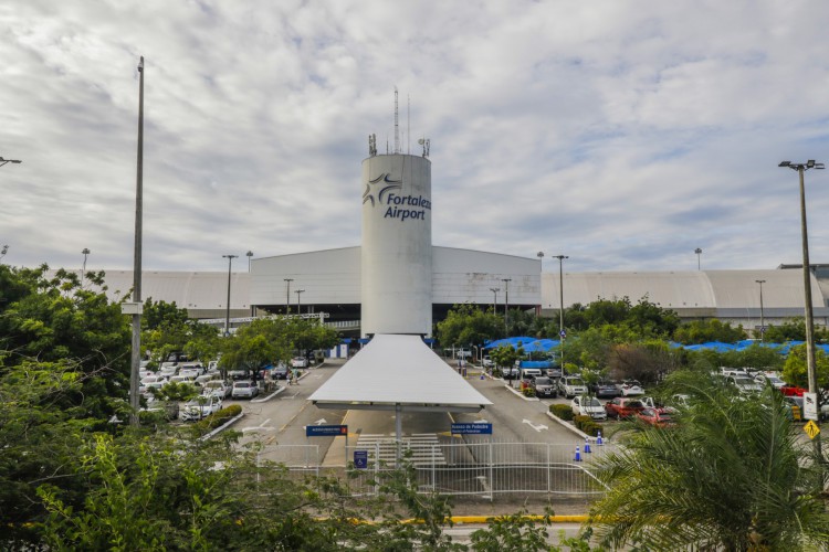 ￼VALOR do estacionamento de R$ 18 a hora é mais em conta que cobrança de R$ 20 no meio-fio