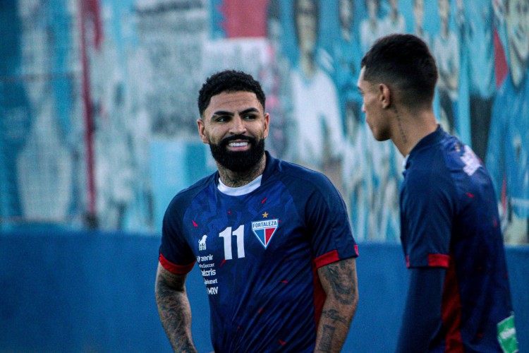 Atacante Romarinho em treino do Fortaleza no Centro de Excelência Alcides Santos, no Pici