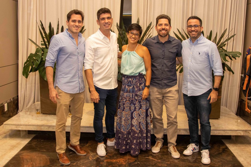 ￼ MÁRIO ACIOLI, Chateaubriand Arrais, Morena Garcia, Paulo Jr. Pinheiro e Leonardo Leitão(Foto:  João Jr. / Divulgação)