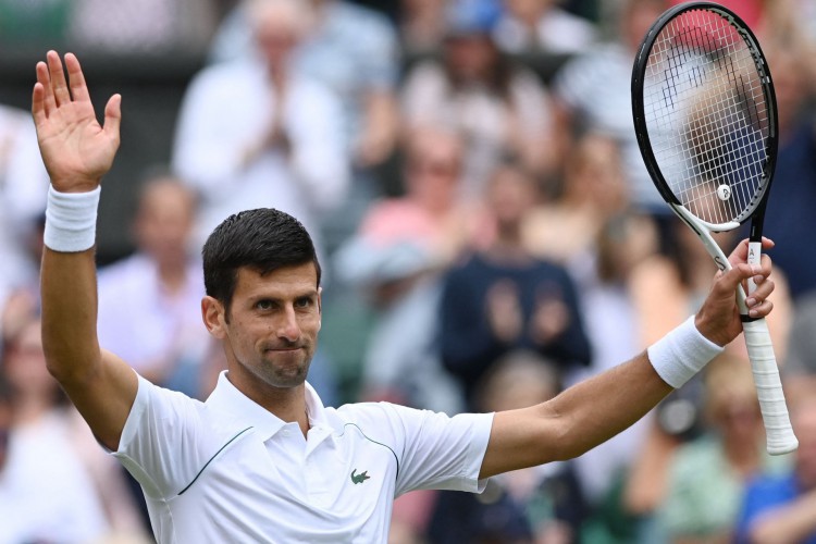 O adversário de Djokovic (na foto) na decisão do torneio será o croata Marin Cilic