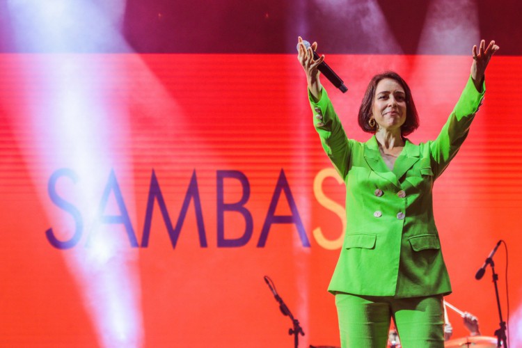 Roberta Sá trouxe muito samba para o i'Music, em Fortaleza