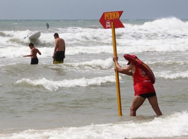 Foto de apoio ilustrativo. Corporação alerta para o cumprimento das recomendações de banho nas praias do Estado 