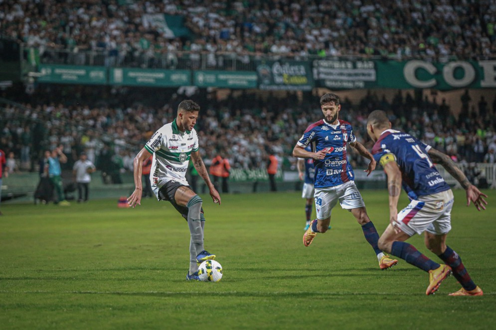 Ludogorets x Betis: onde assistir ao vivo e o horário de hoje (27/10) pela  Liga Europa, Esportes