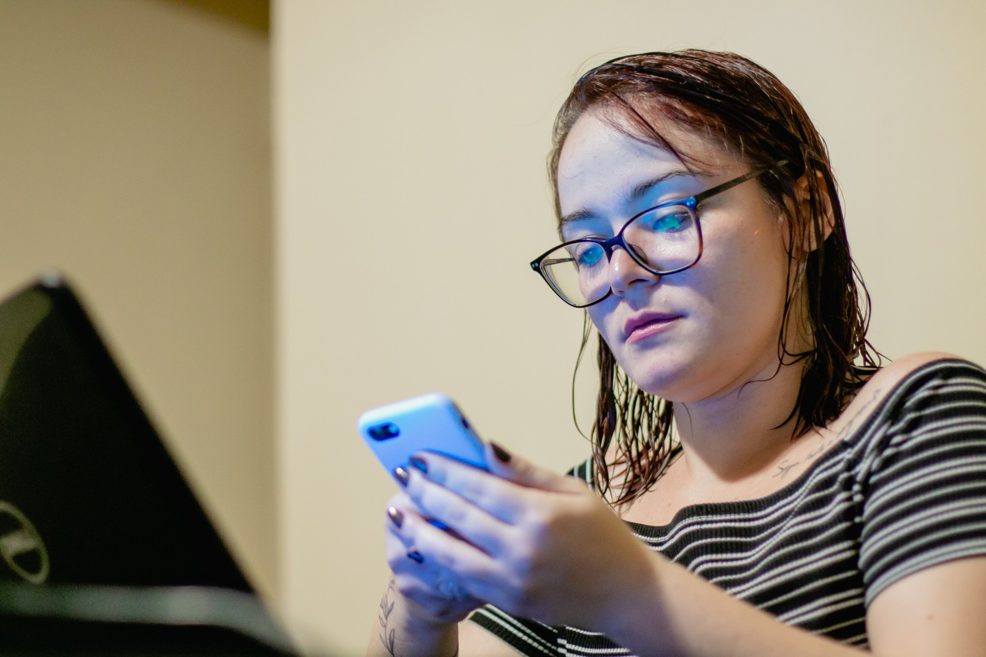 ￼BÁRBARA LEÃO já chegou a receber 18 ligações em dois dias (Foto: Aurélio Alves)