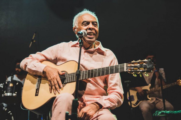 Gilberto Gil celebrou 80 anos em 2022 e realizou turnê colaborativa com a família 