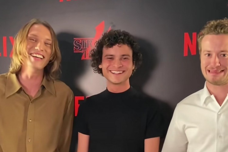 Atores de Stranger Things fazem a vaia cearense ao lado de Max Petterson