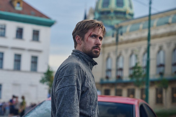 Ryan Gosling vivi um mercenário da CIA no thriller policial 'Agente oculto'