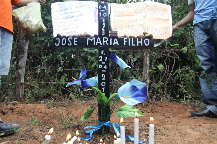 6/5/2010 - Limoeiro do Norte - Homenagem ao líder rural José Zé Maria do Tomé, assassinado em confronto sobre pulverização aérea na Chapada do Apodi, em Limoeiro do Norte. 